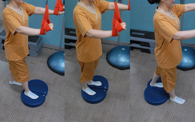<b style=font-size:20px;>3단계</b>