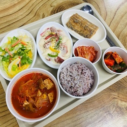 돈육김치찌개
