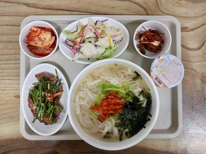 잔치국수